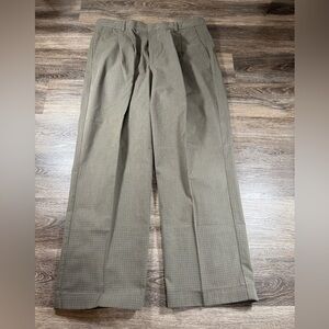 Dockers Pants Men 36 x 30 Tan Plaid Pleated Cuffed Dress Pants VTG Preppy Office